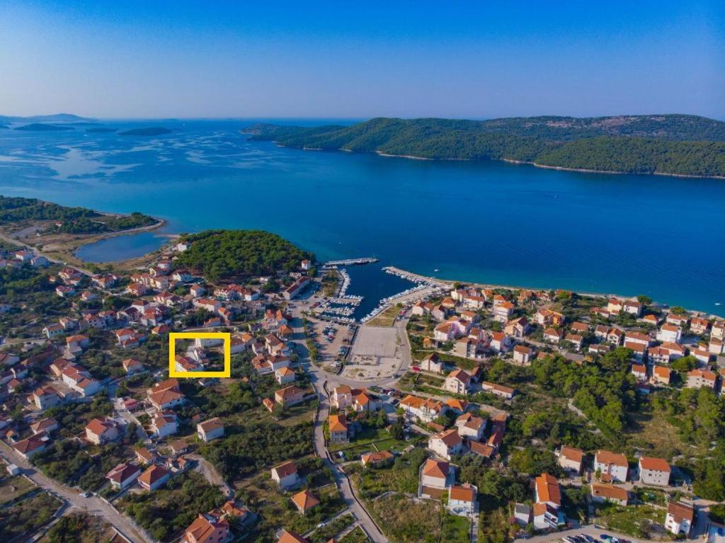 Villa House For Rent Leila Šibenik Exterior foto